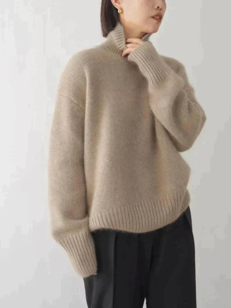 Isabella™ - Cashmere Turtleneck